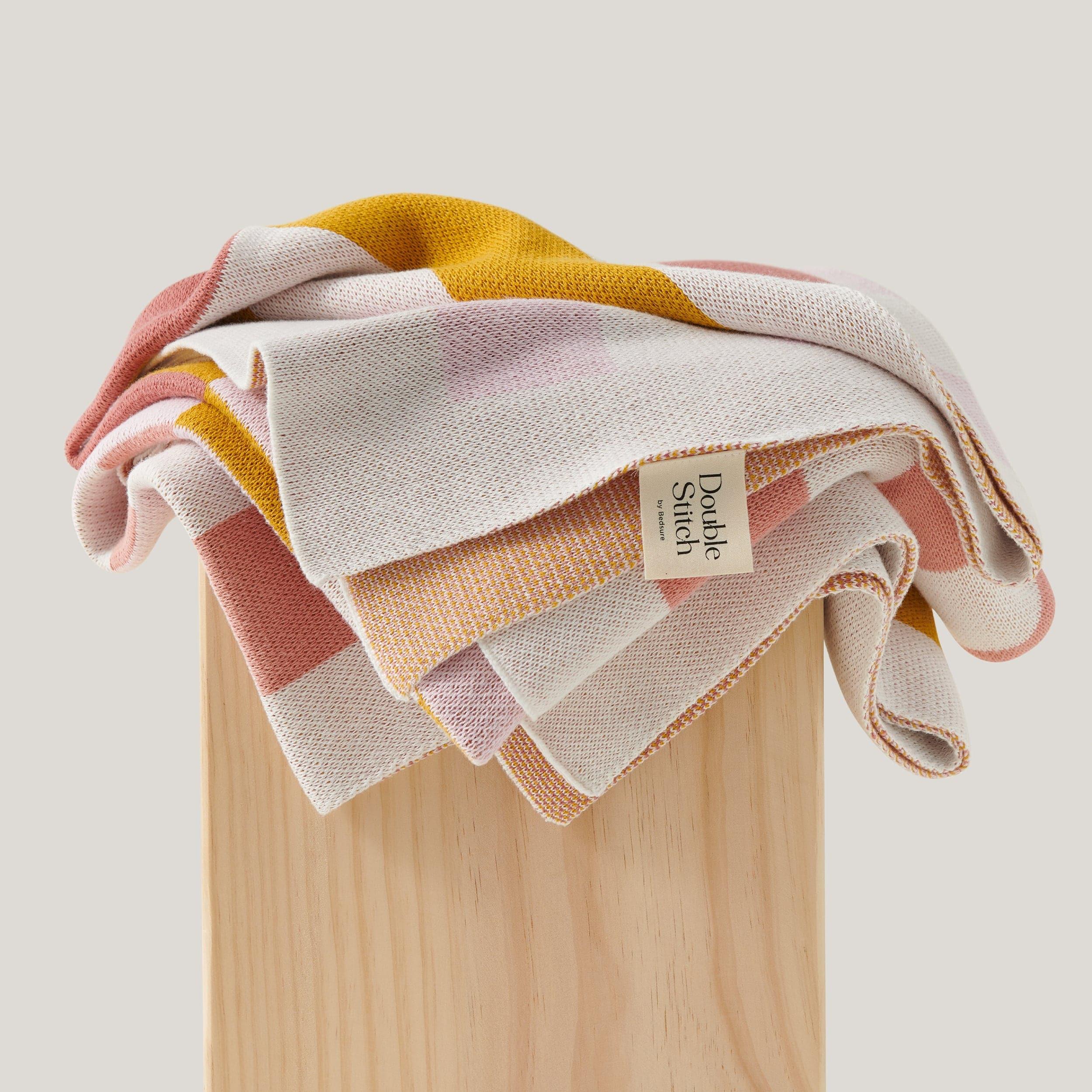 Intarsia Knit Throw Blanket - Double Stitch By Bedsure