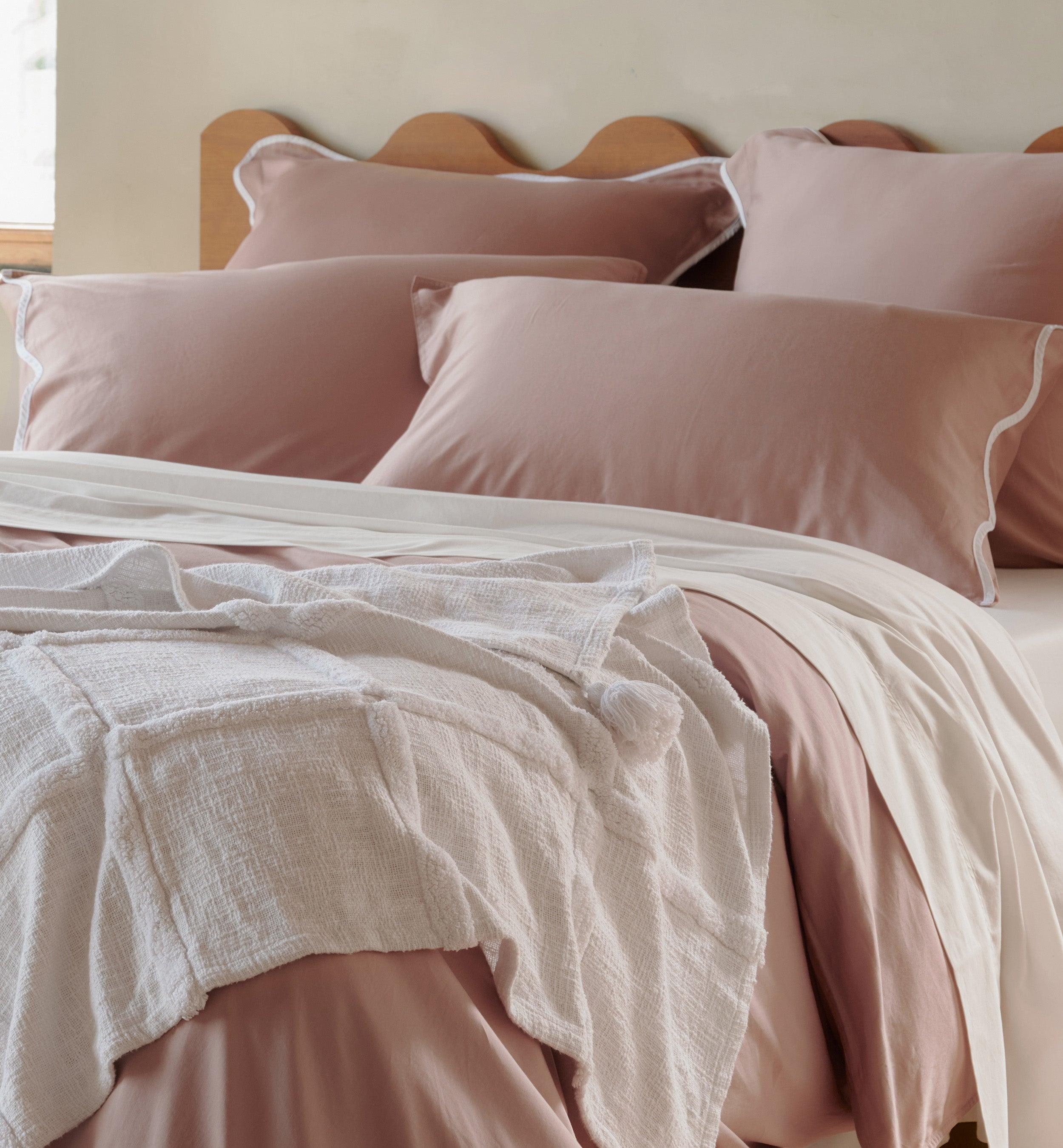 Cotton TENCEL™ Scalloped Pillowcases - Double Stitch By Bedsure