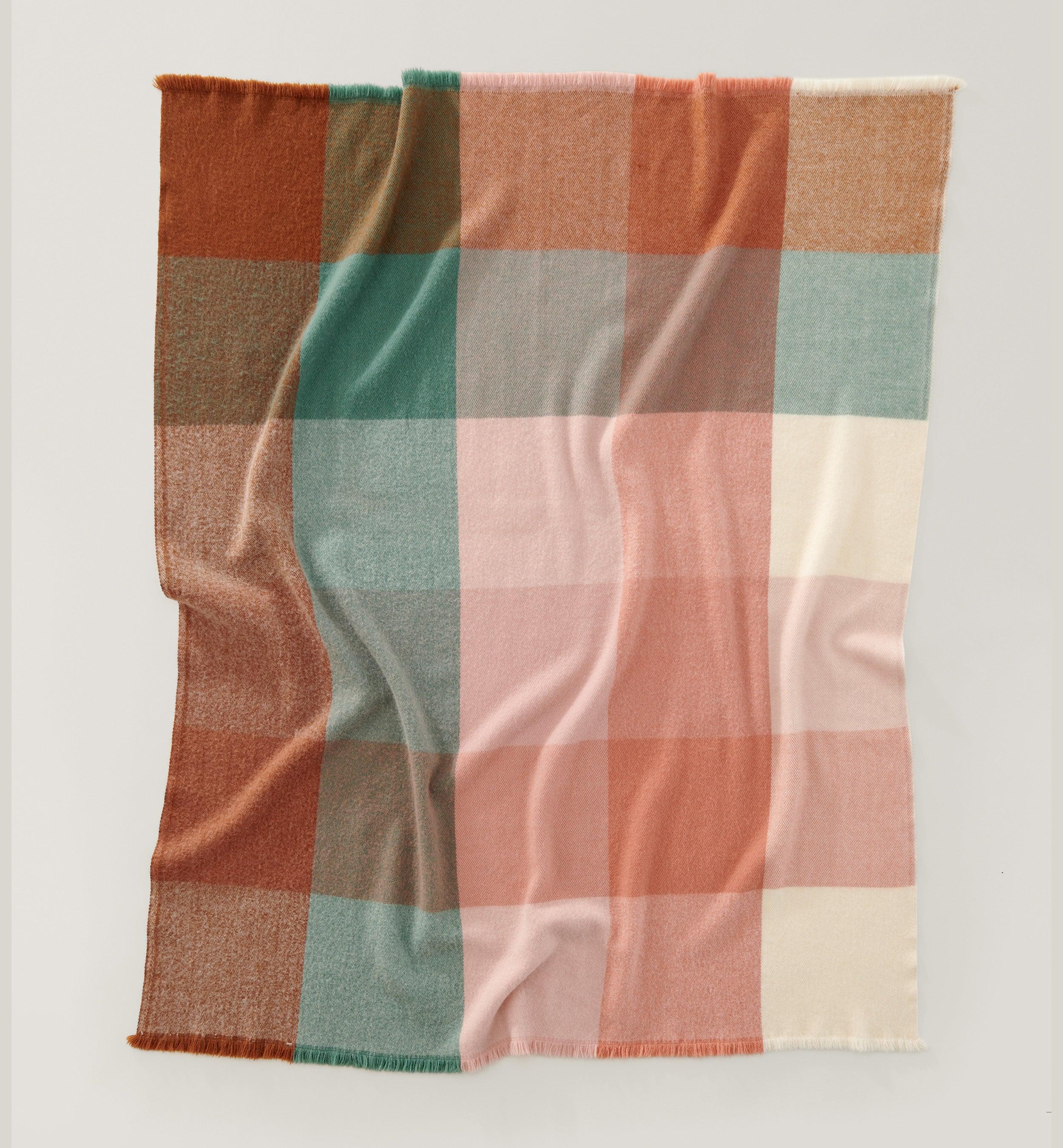 Alpaca-Wool Plaid Throw Blanket - Double Stitch By Bedsure
