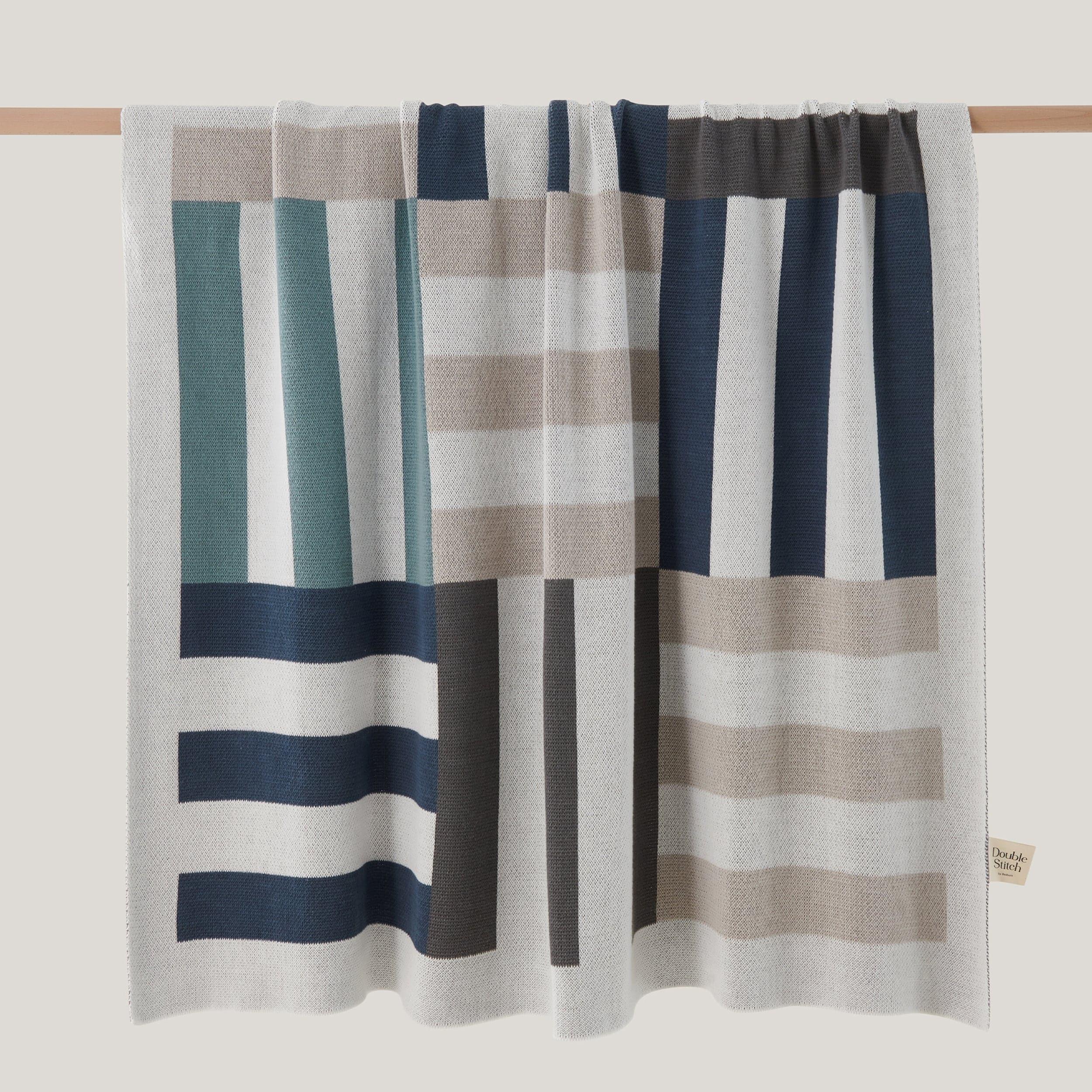 Intarsia Knit Throw Blanket - Double Stitch By Bedsure