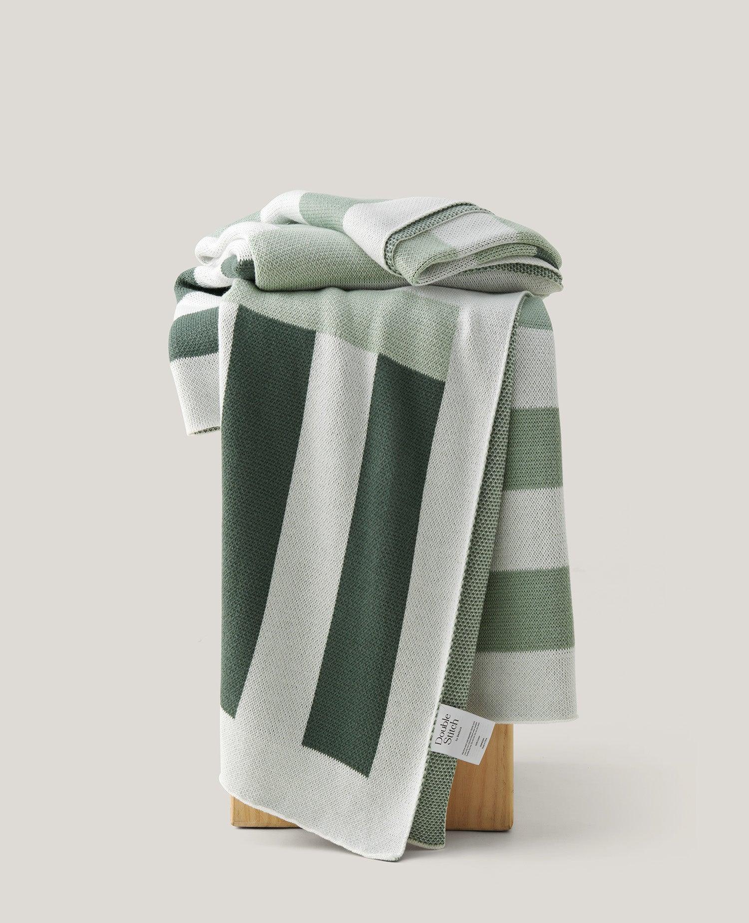 Intarsia Knit Throw Blanket - Double Stitch By Bedsure