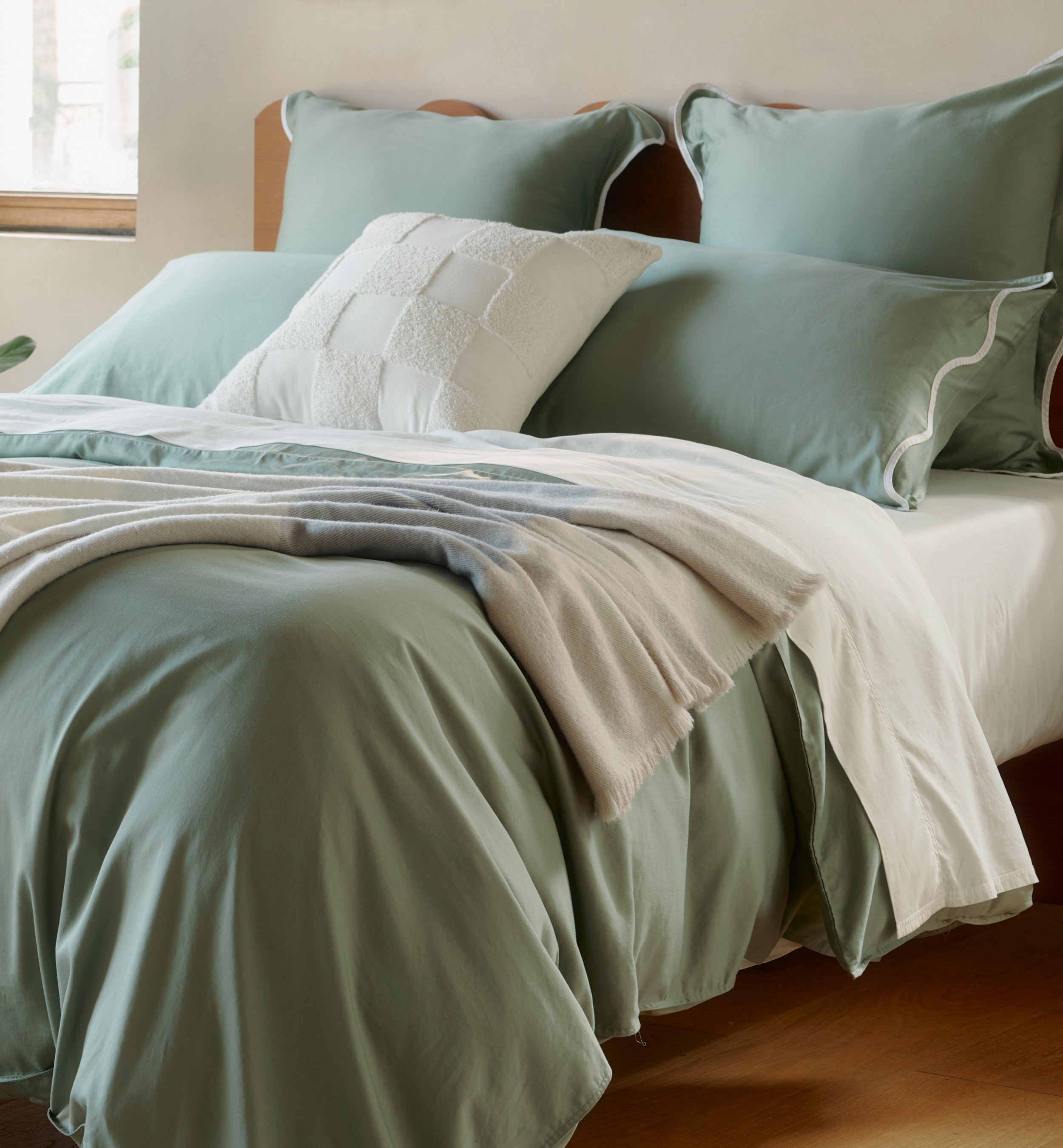 Cotton TENCEL™ Scalloped Pillowcases - Double Stitch By Bedsure