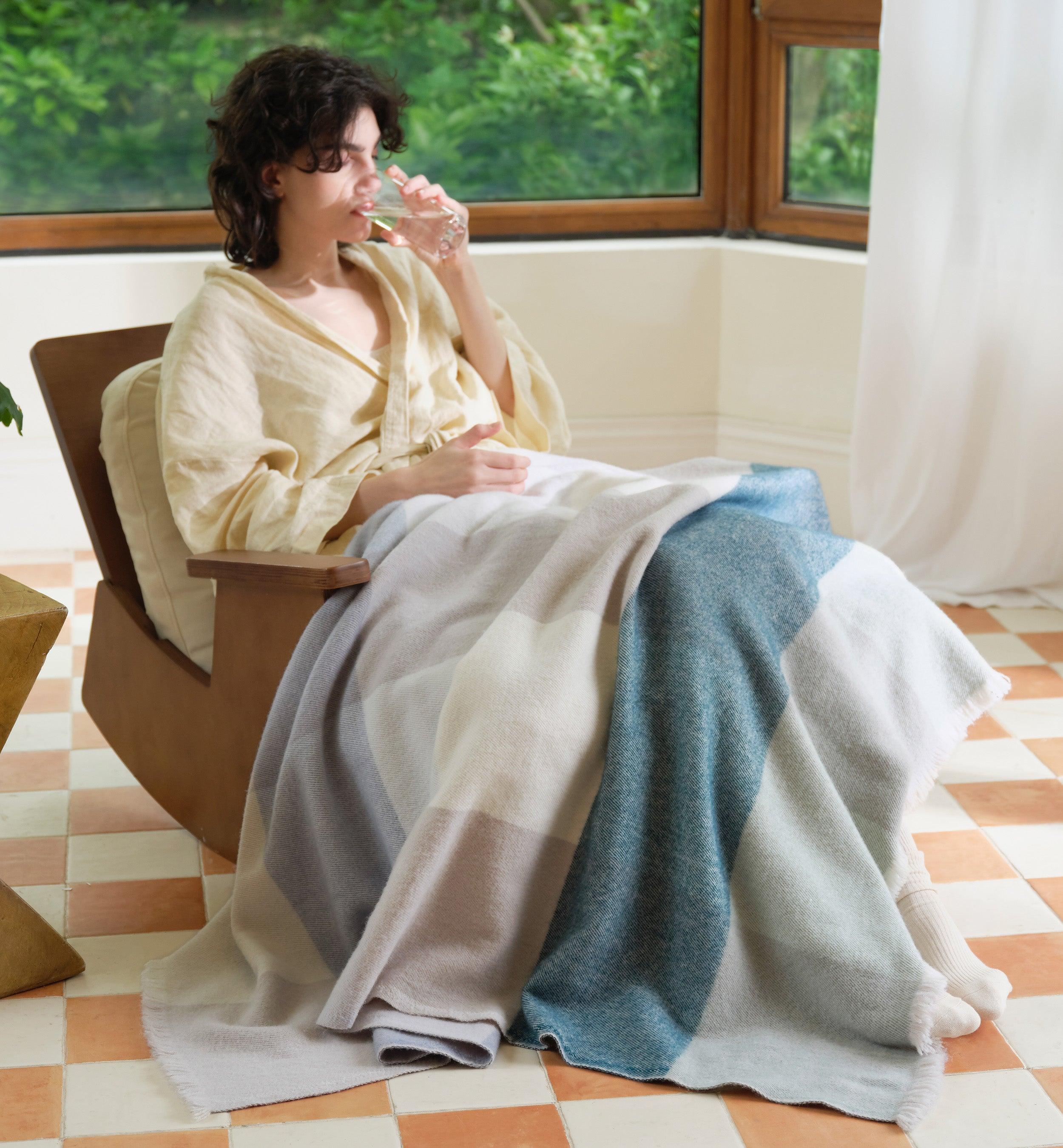 Alpaca-Wool Plaid Throw Blanket - Double Stitch By Bedsure