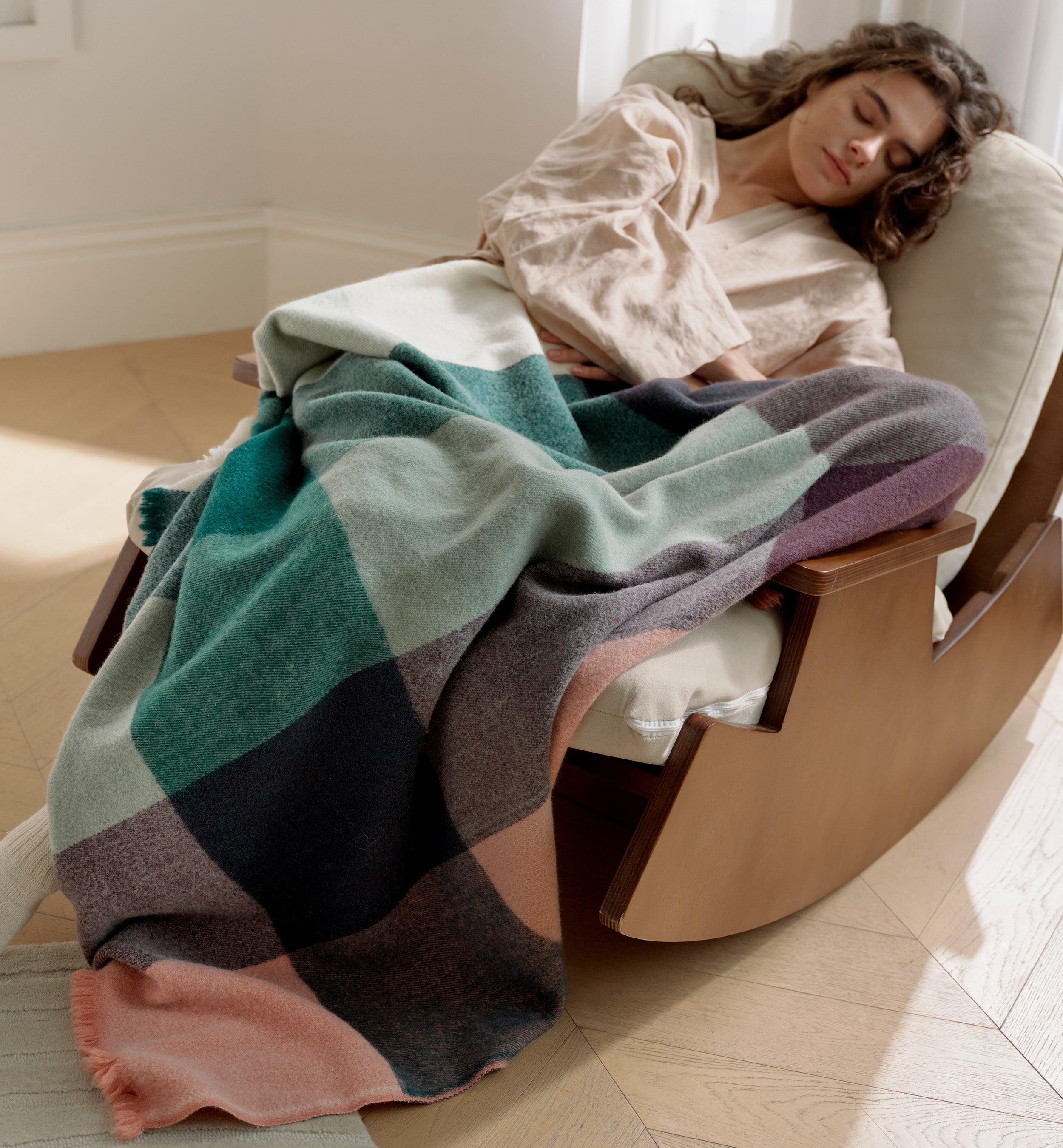 Alpaca-Wool Plaid Throw Blanket - Double Stitch By Bedsure