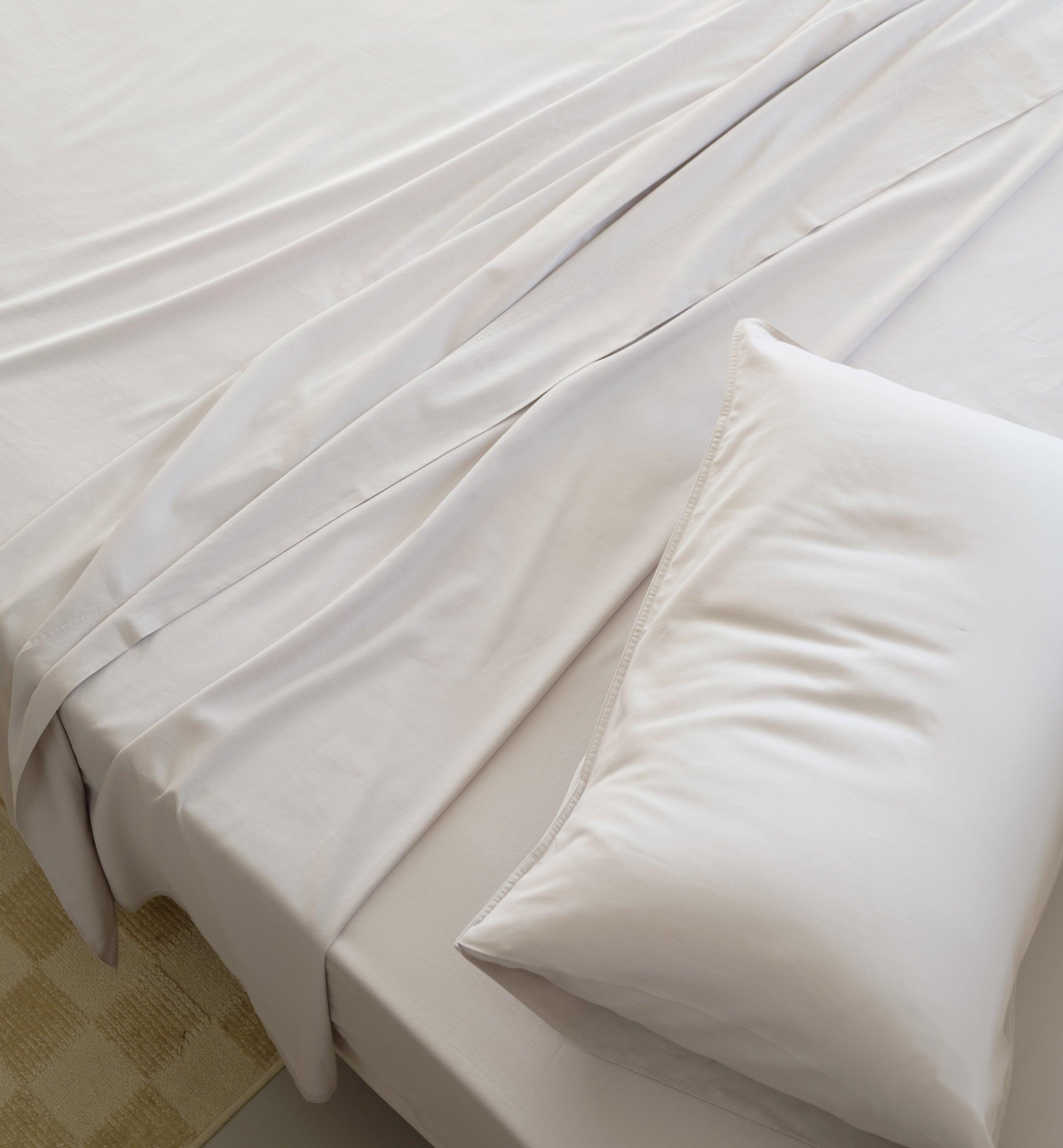 Cotton TENCEL™ Sateen Sheet Set - Double Stitch By Bedsure