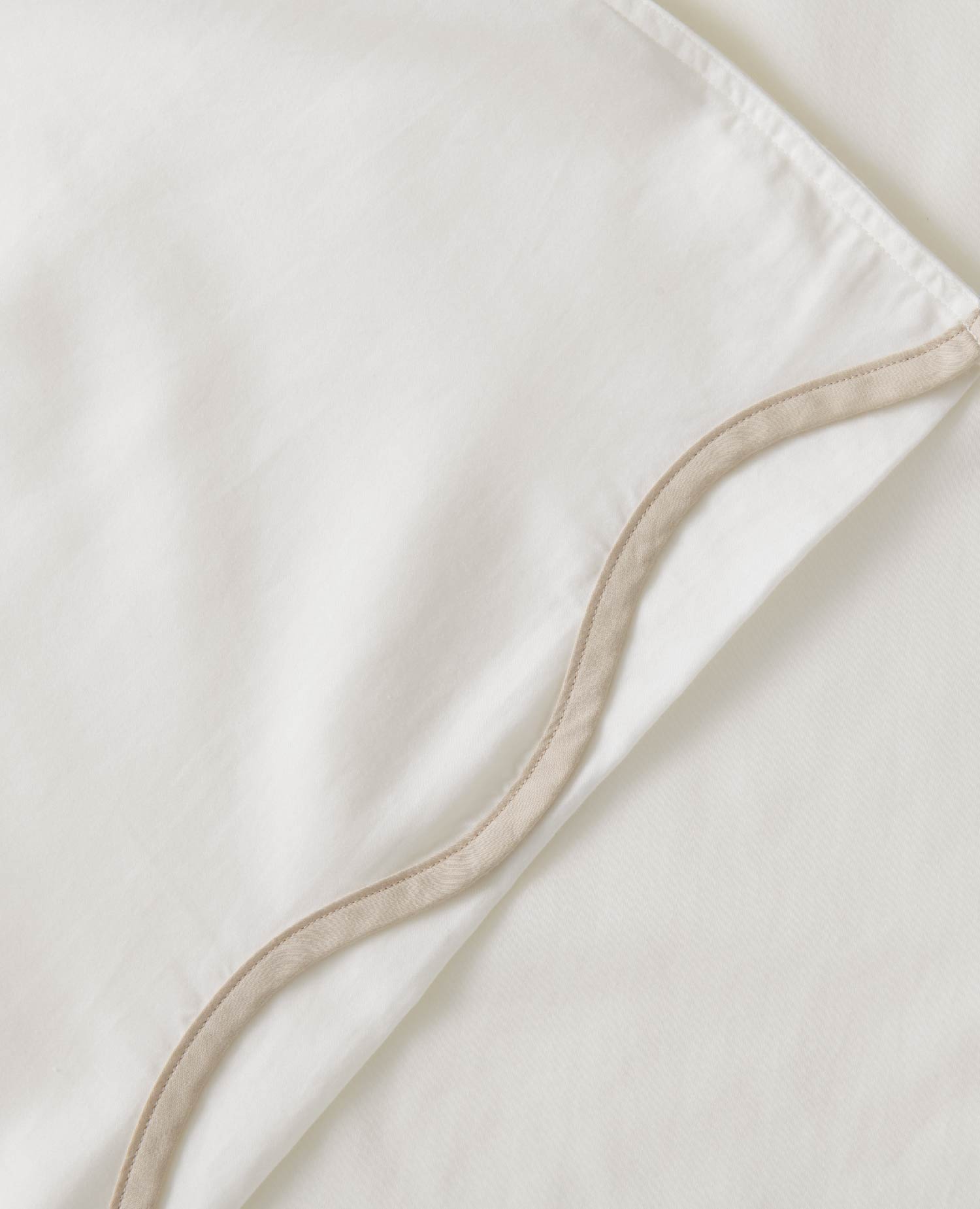 Cotton TENCEL™ Scalloped Pillowcases - Double Stitch By Bedsure