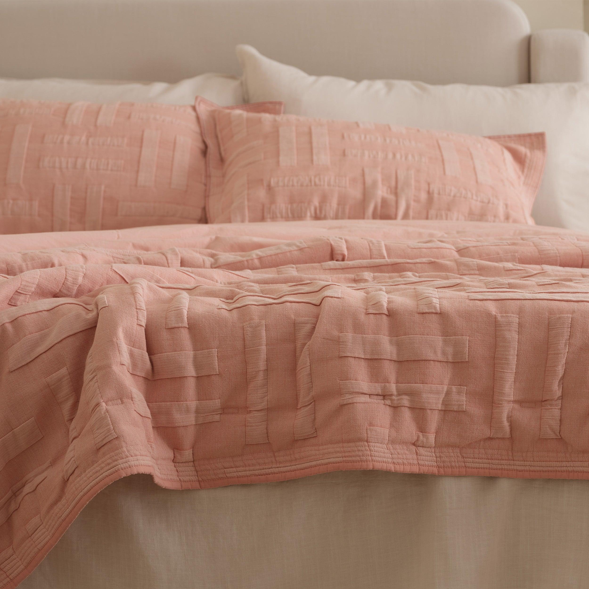 Cotton Jacquard Quilt Set - Double Stitch By Bedsure