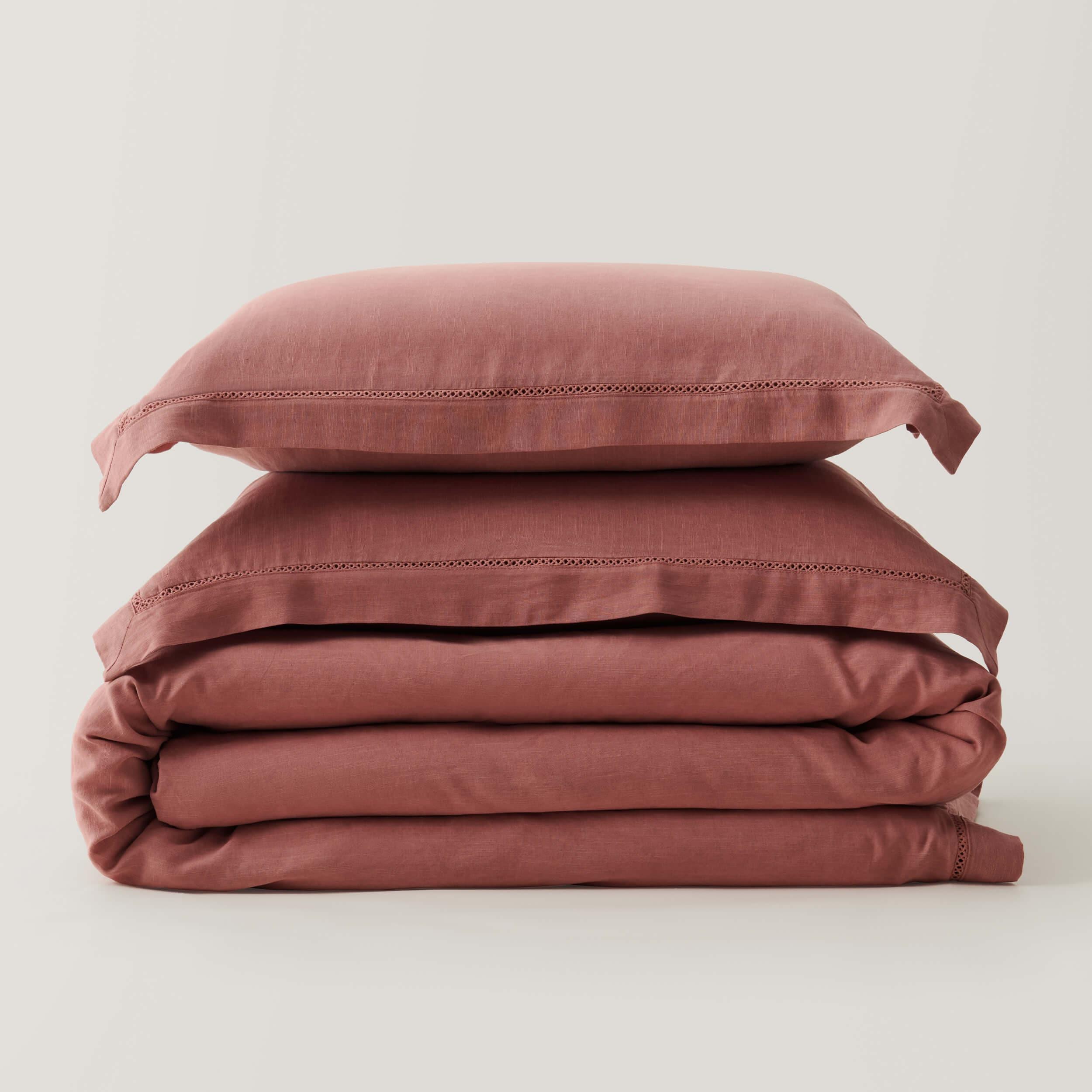 The king duvet cover set is available in a variety of colors to suit any bedroom decor.