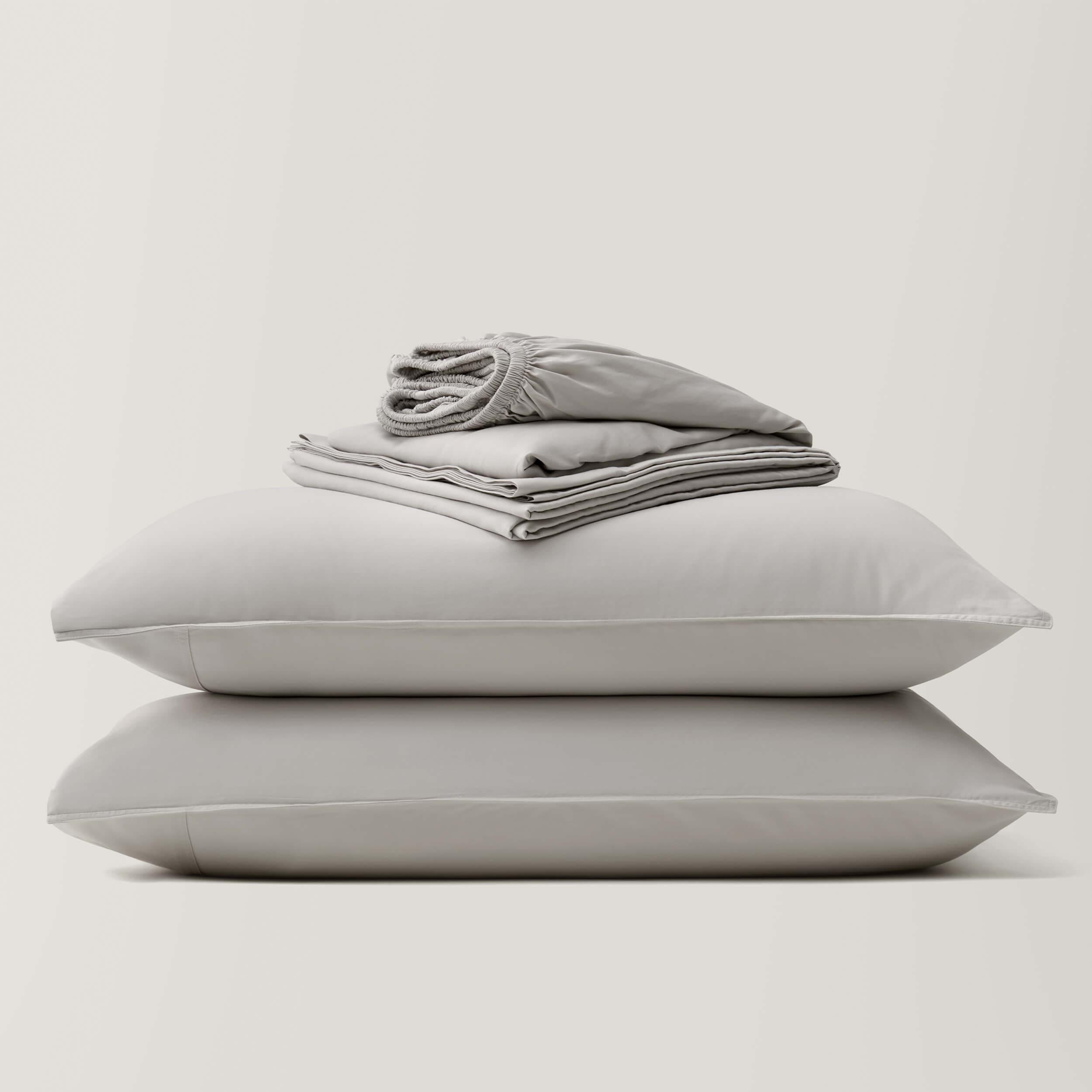 Complete your bedding ensemble with a luxurious king size sheet set.