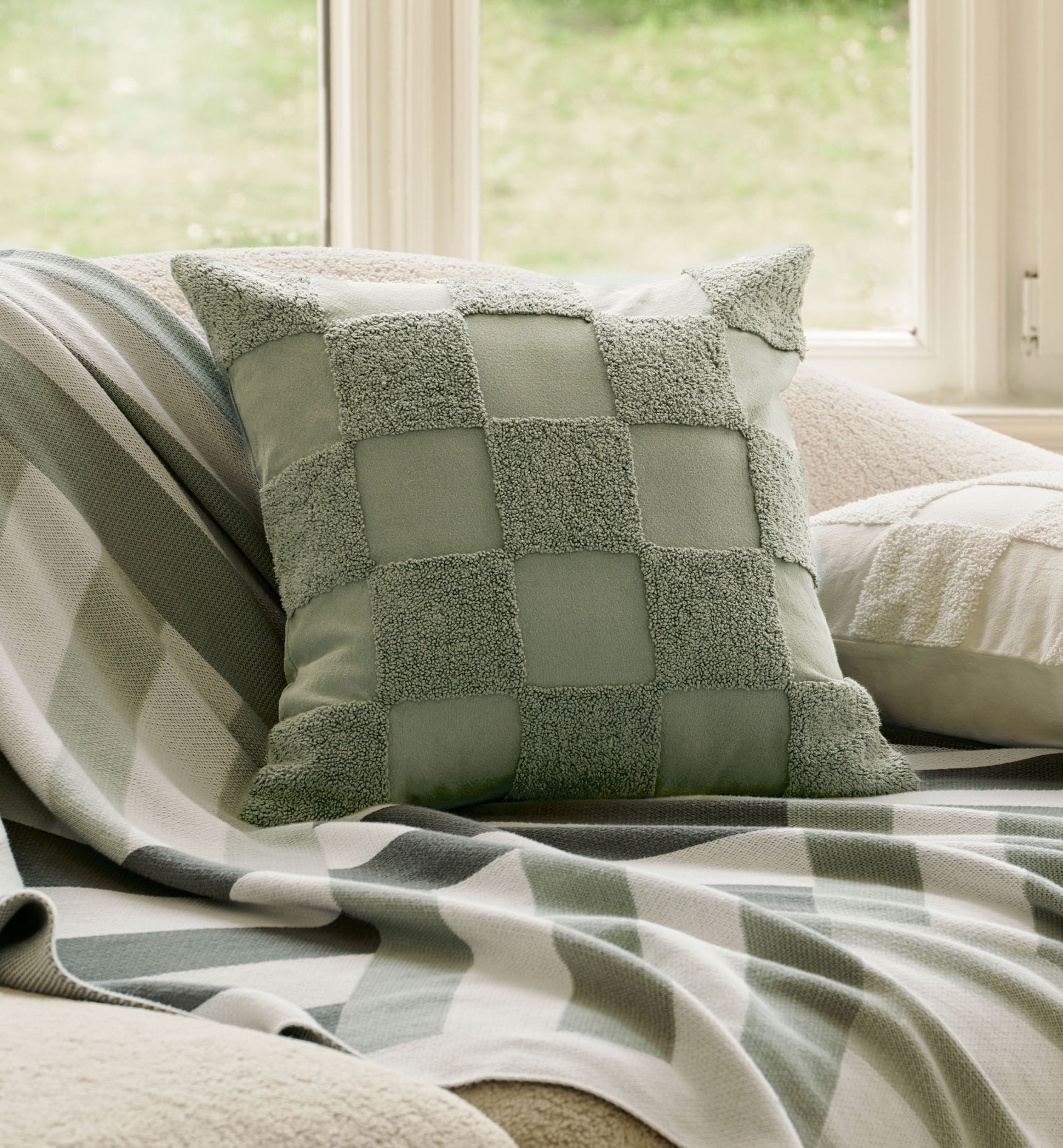 Tufted Checkered Cotton Throw Pillow Cover