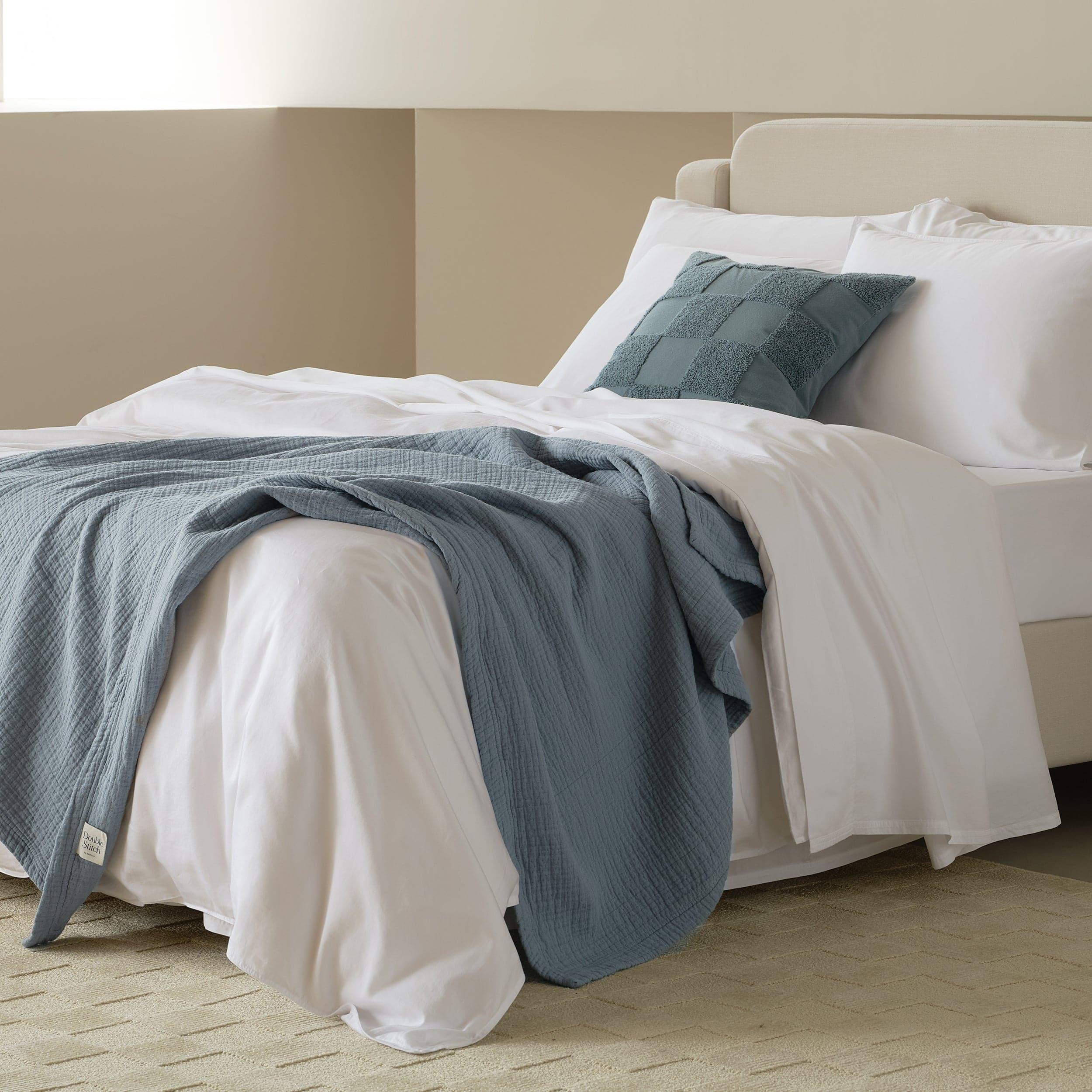 The queen duvet cover set I purchased is made of high-quality, soft cotton fabric.