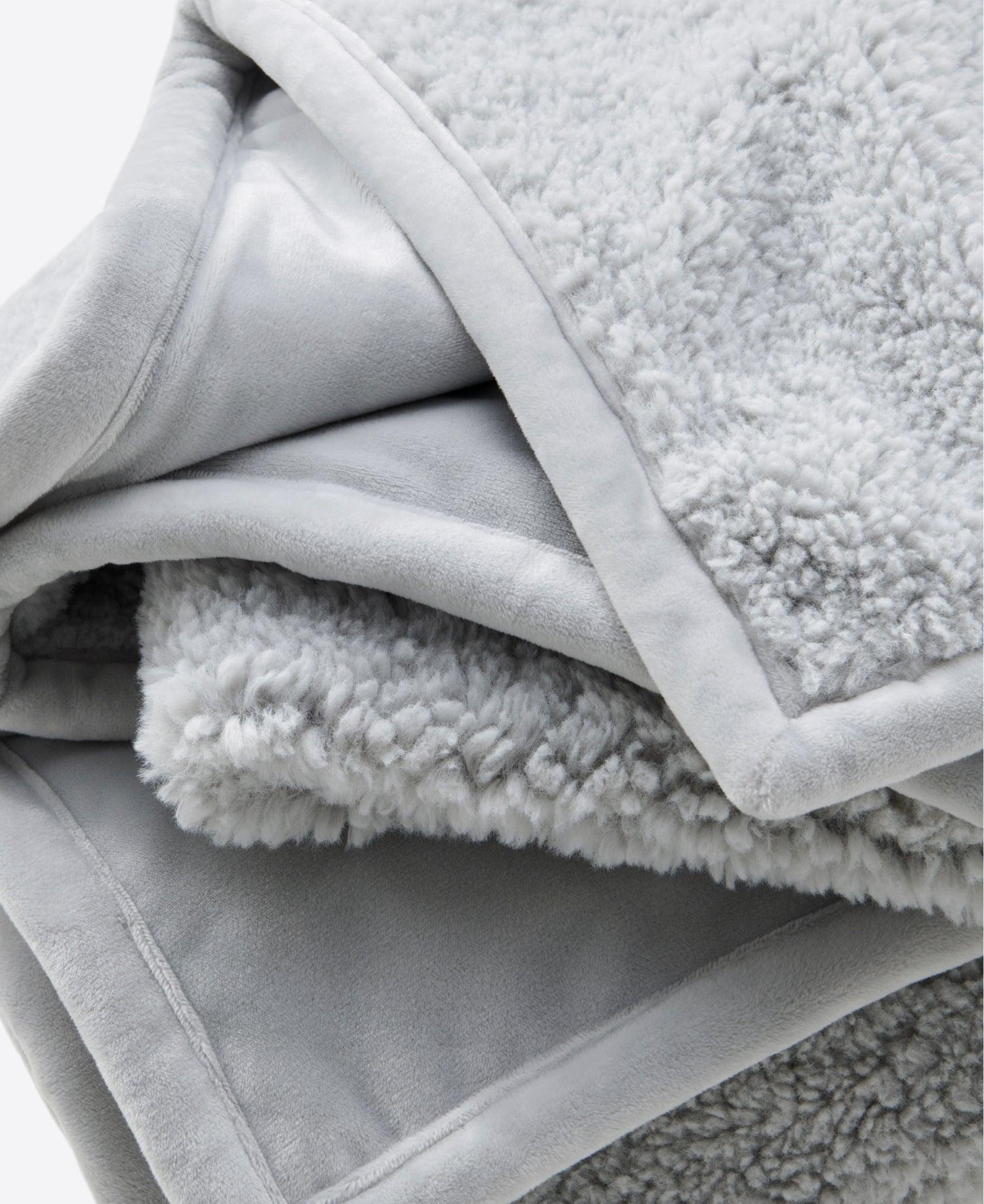 Faux Fur Shearling Throw Blanket - Double Stitch By Bedsure